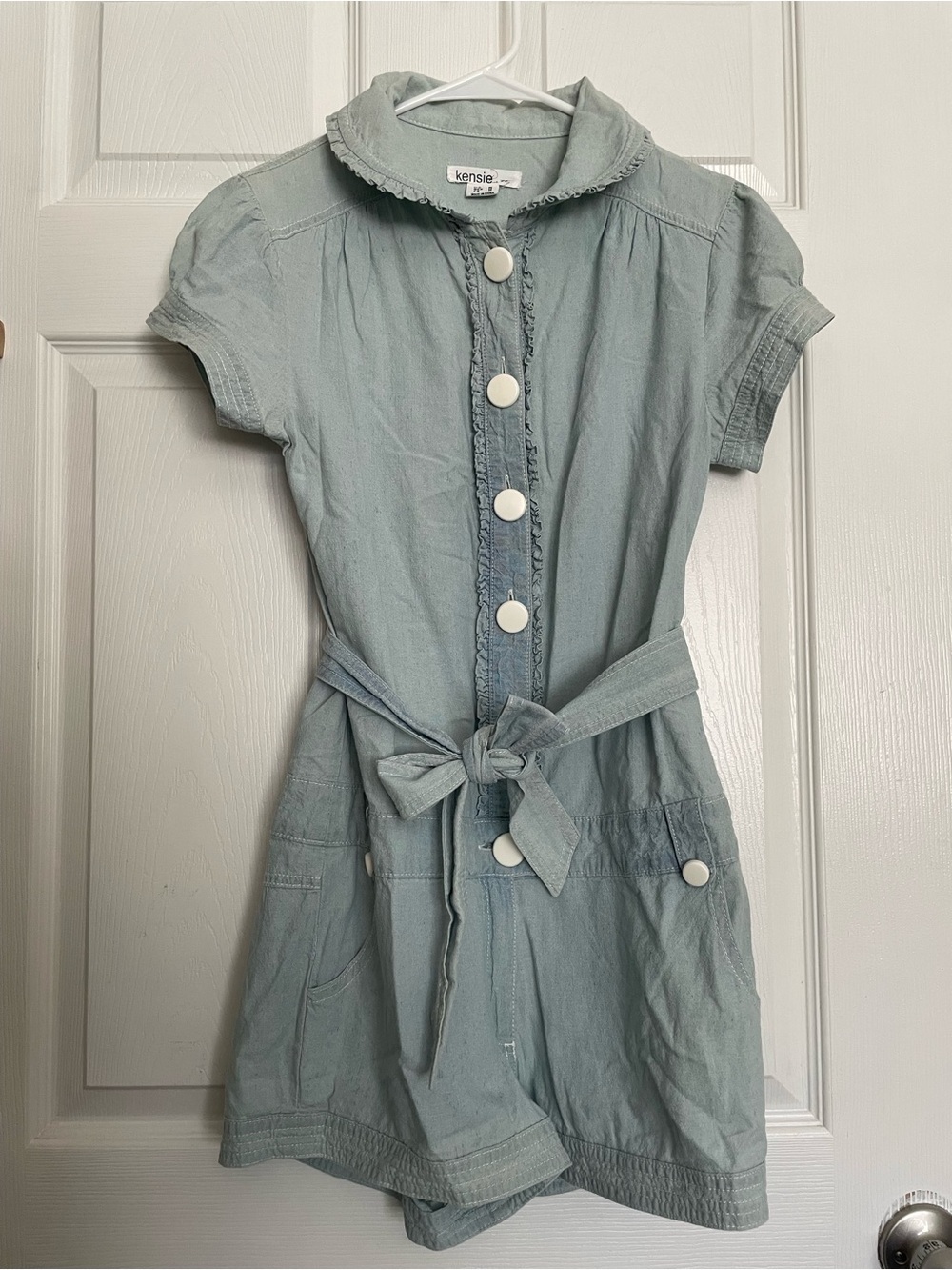 Kensie Pretty 100% Cotton Womens sz M Pale Blue Denim Button-Front Belted Romper